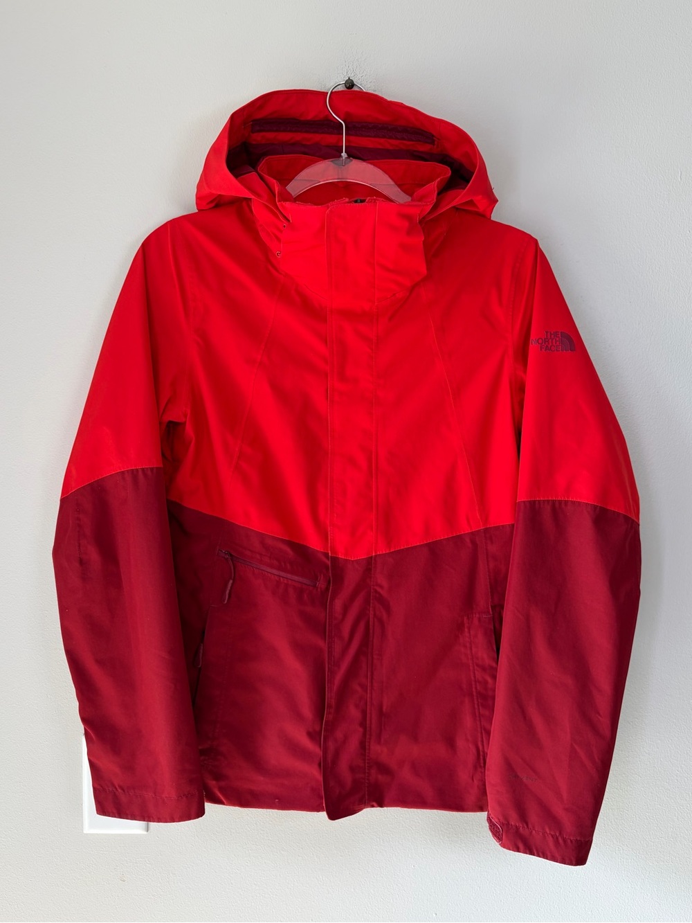 The North Face Women’s Garner Triclimate Jacket Shell *MISSING INTERIOR*